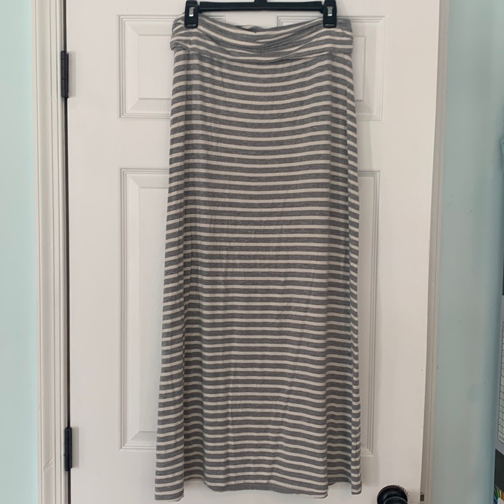 J. Crew cotton maxi skirt size medium